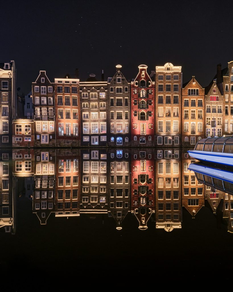 Canal houses at night in central Amsterdam